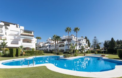 Resale - Apartment - Middle Floor Apartment - Marbella - San Pedro De Alcantara