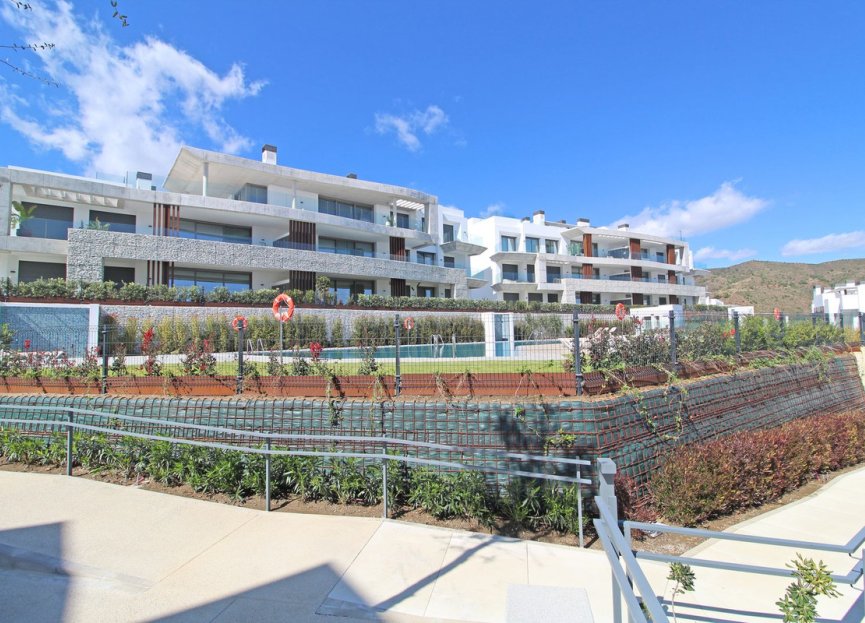 Resale - Apartment - Middle Floor Apartment - Benahavís - La Quinta