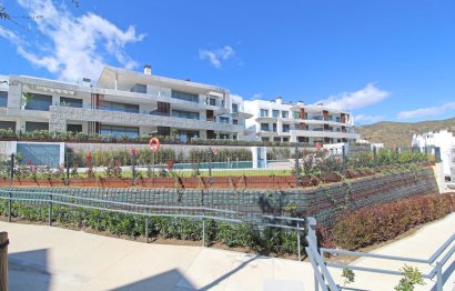 Resale - Apartment - Middle Floor Apartment - Benahavís - La Quinta