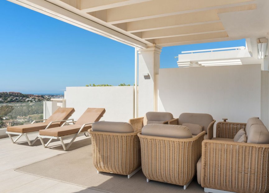 Resale - Apartment - Penthouse - Marbella - Nueva Andalucia