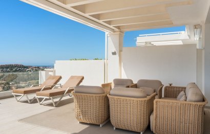 Resale - Apartment - Penthouse - Marbella - Nueva Andalucia