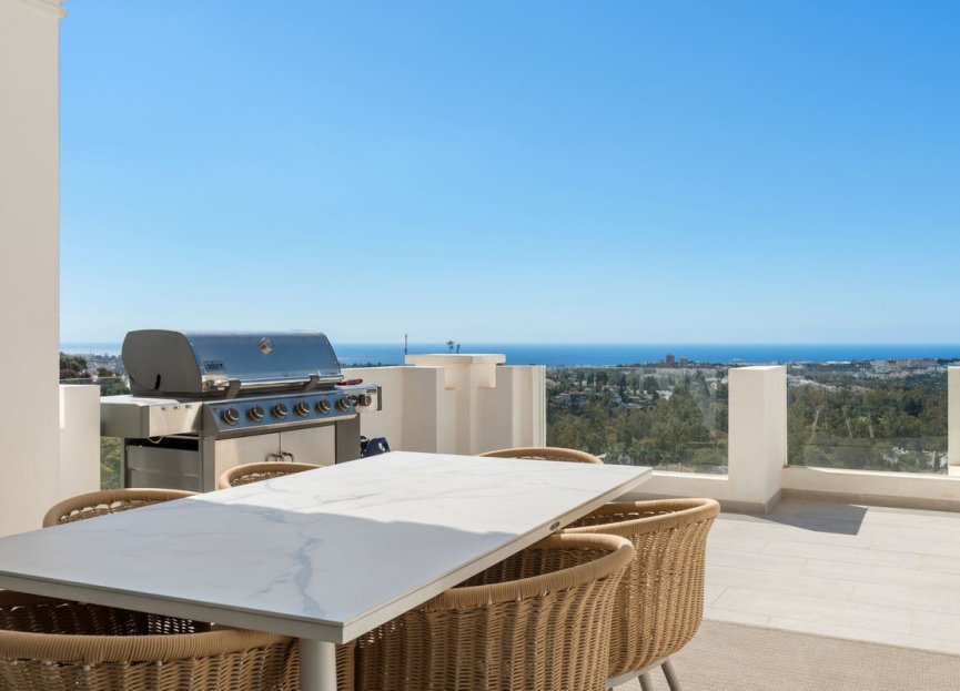 Resale - Apartment - Penthouse - Marbella - Nueva Andalucia