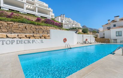 Resale - Apartment - Penthouse - Marbella - Nueva Andalucia