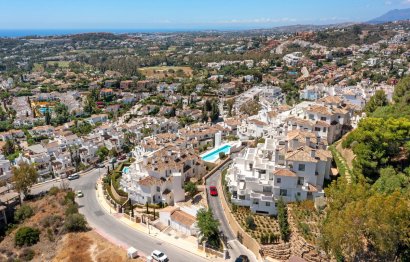 Resale - Apartment - Penthouse - Marbella - Nueva Andalucia