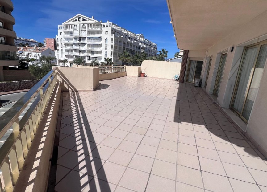 Resale - Apartment - Middle Floor Apartment - Fuengirola - Fuengirola Centro