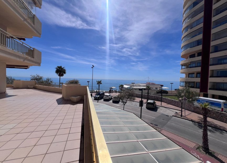 Resale - Apartment - Middle Floor Apartment - Fuengirola - Fuengirola Centro