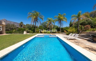 Resale - House - Detached Villa - Marbella - Nueva Andalucia