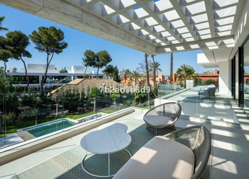 Reventa - House - Detached Villa - Marbella - Nueva Andalucia