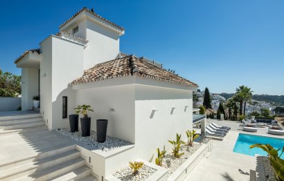 Reventa - House - Detached Villa - Marbella - Nueva Andalucia