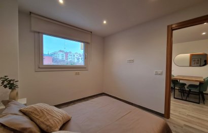 Resale - Apartment - Middle Floor Apartment - Estepona - Estepona Centro