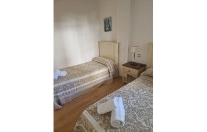 Resale - Apartment - Middle Floor Apartment - Estepona - Estepona Centro