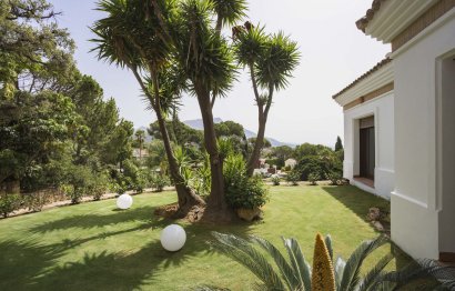 Resale - House - Detached Villa - Benahavís - El Madroñal