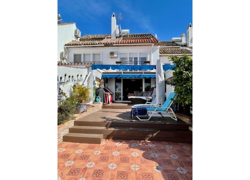 Resale - House - Townhouse - Estepona - Estepona Centro