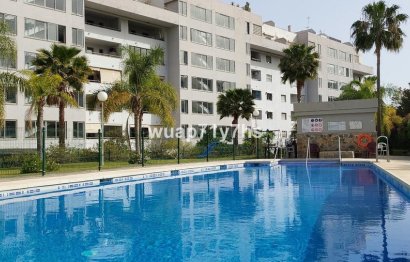 Resale - Apartment - Middle Floor Apartment - Fuengirola - Fuengirola Centro