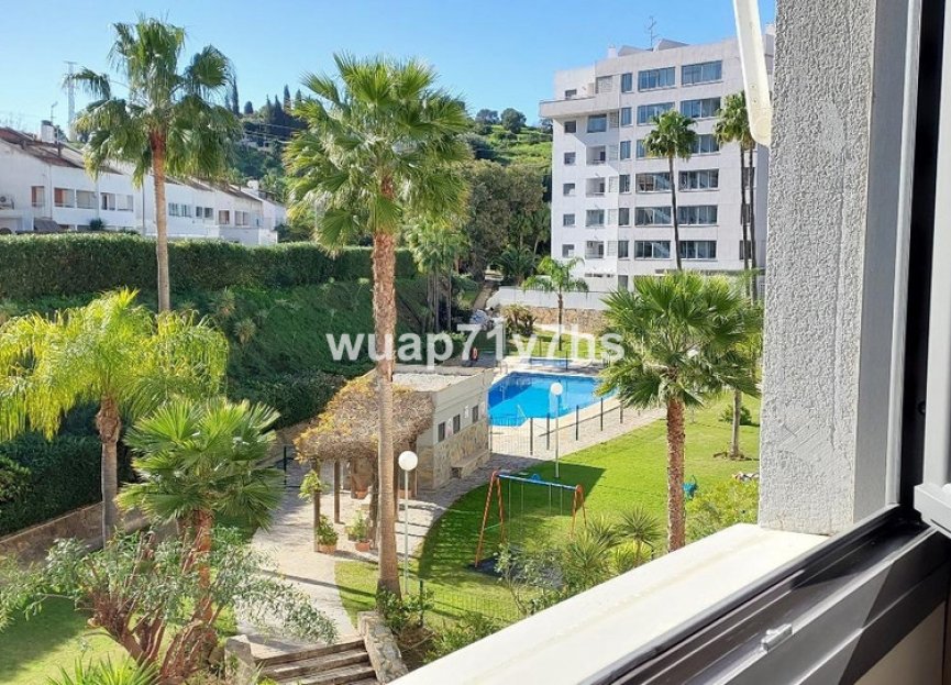 Resale - Apartment - Middle Floor Apartment - Fuengirola - Fuengirola Centro