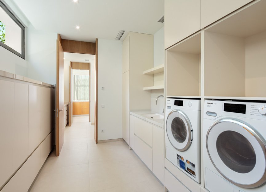 Resale - House - Detached Villa - Casares - Casares Centro