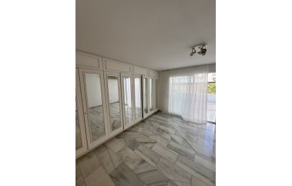 Reventa - House - Semi-Detached House - Benalmádena - Torrequebrada