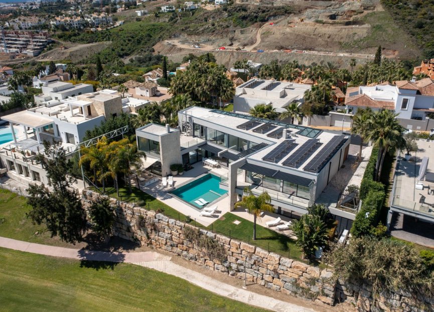 Resale - House - Detached Villa - Benahavís - Benahavís Centro