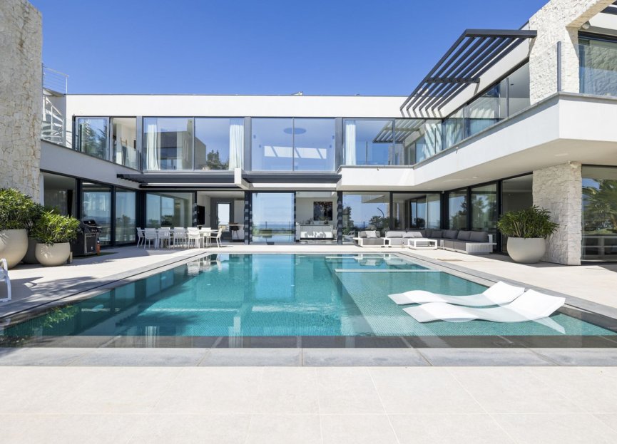 Resale - House - Detached Villa - Benahavís - Benahavís Centro