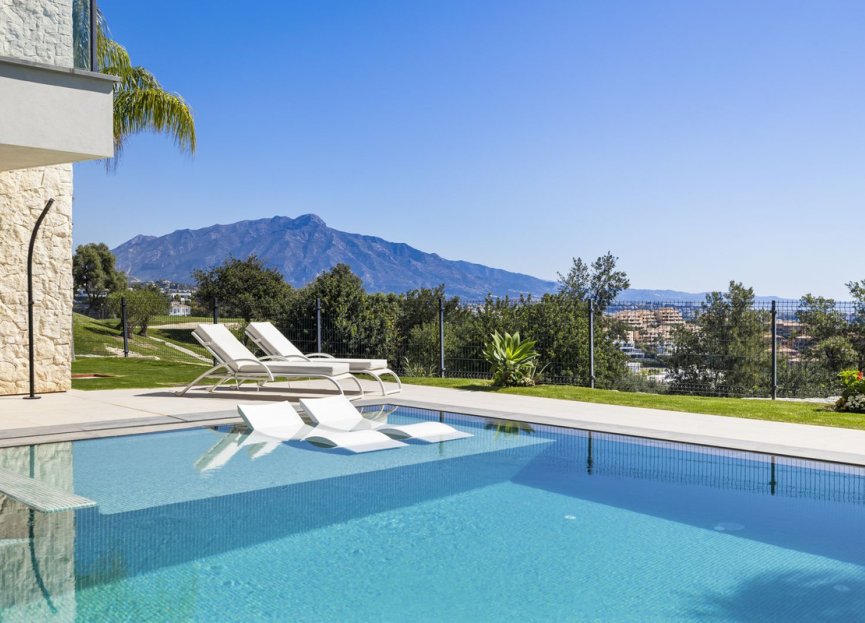 Resale - House - Detached Villa - Benahavís - Benahavís Centro