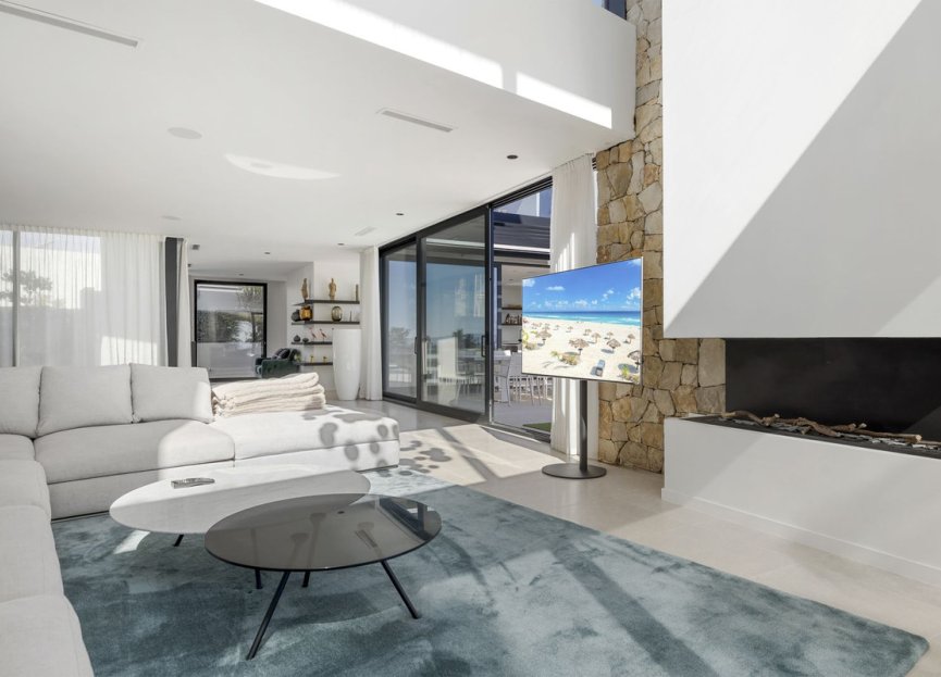 Resale - House - Detached Villa - Benahavís - Benahavís Centro