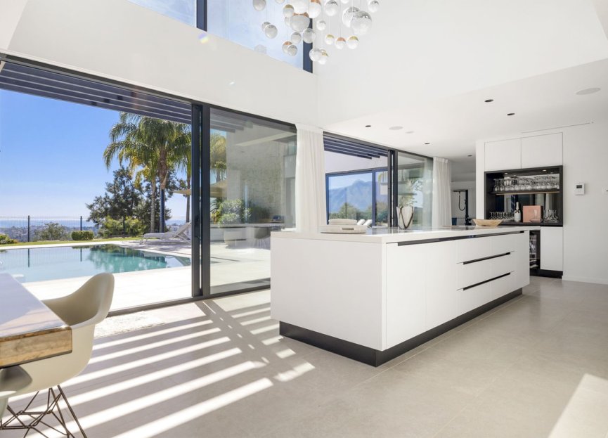 Resale - House - Detached Villa - Benahavís - Benahavís Centro