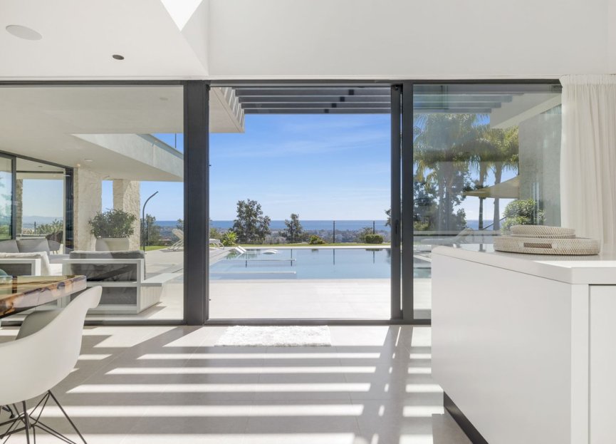 Resale - House - Detached Villa - Benahavís - Benahavís Centro