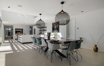 Resale - House - Detached Villa - Benahavís - Benahavís Centro