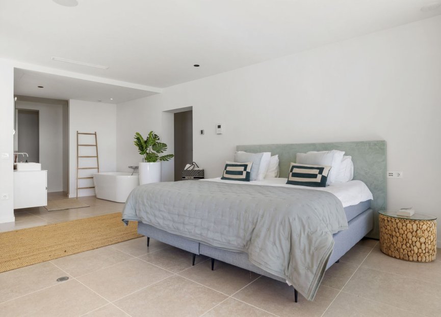 Resale - House - Detached Villa - Benahavís - Benahavís Centro