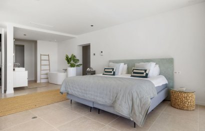 Resale - House - Detached Villa - Benahavís - Benahavís Centro