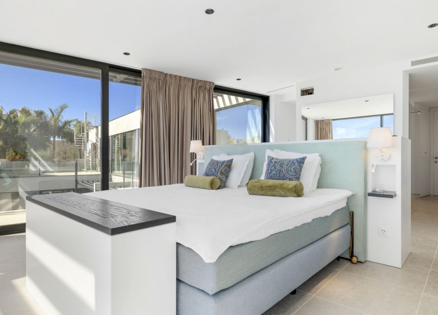 Resale - House - Detached Villa - Benahavís - Benahavís Centro