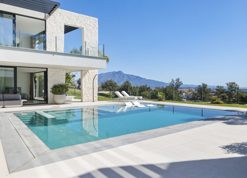 Resale - House - Detached Villa - Benahavís - Benahavís Centro