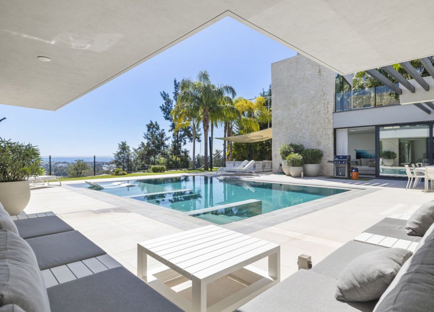 Resale - House - Detached Villa - Benahavís - Benahavís Centro