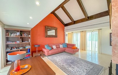 Resale - Apartment - Los Flamingos