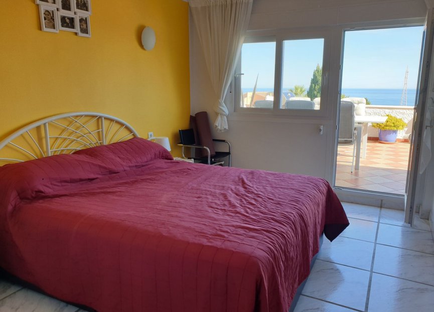 Resale - Apartment - Middle Floor Apartment - Benalmádena - Benalmadena Centro