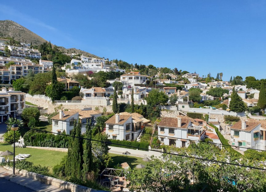 Resale - Apartment - Middle Floor Apartment - Benalmádena - Benalmadena Centro