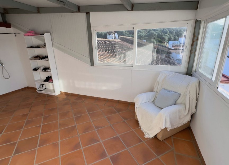 Resale - House - Detached Villa - Casares - Casares Pueblo