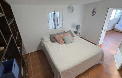 Resale - House - Detached Villa - Casares - Casares Pueblo