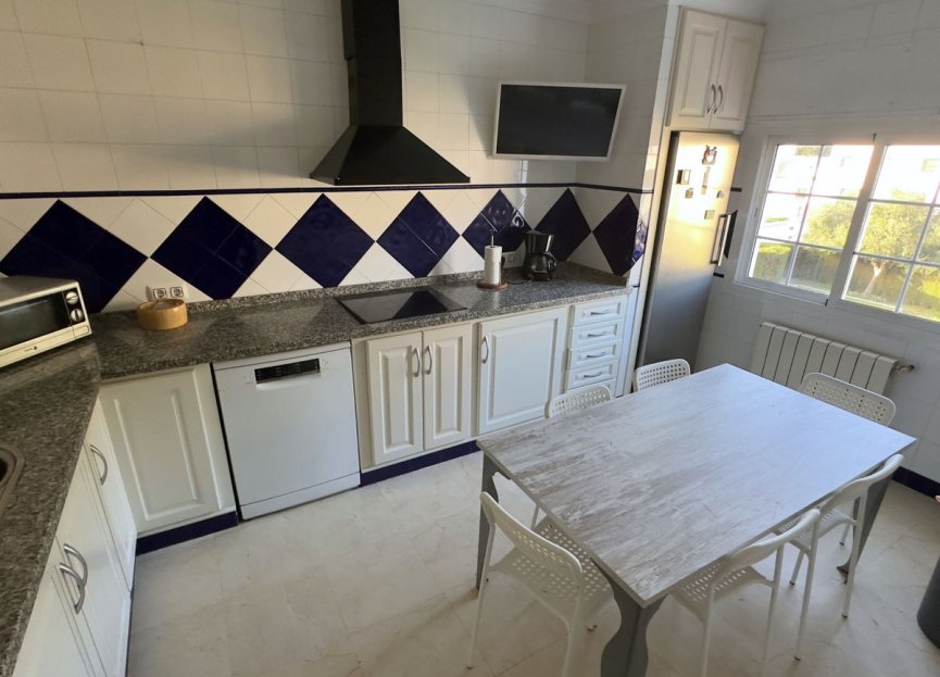 Resale - House - Detached Villa - Casares - Casares Pueblo