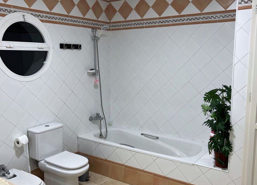 Resale - House - Detached Villa - Casares - Casares Pueblo