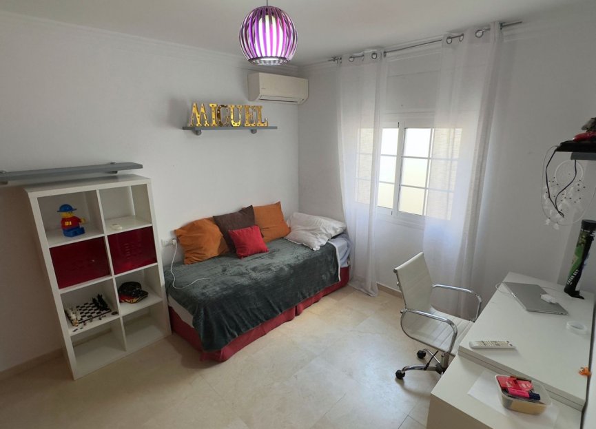 Resale - House - Detached Villa - Casares - Casares Pueblo