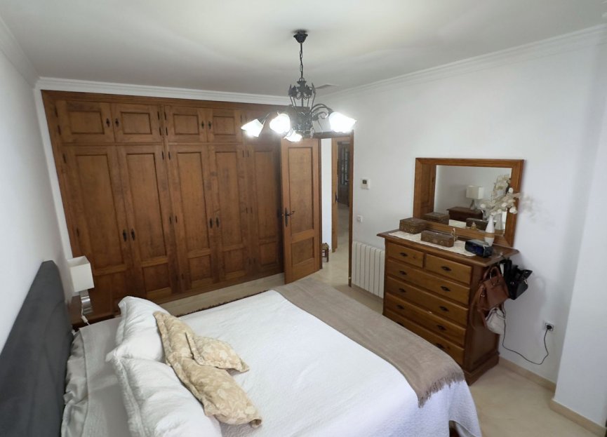 Resale - House - Detached Villa - Casares - Casares Pueblo