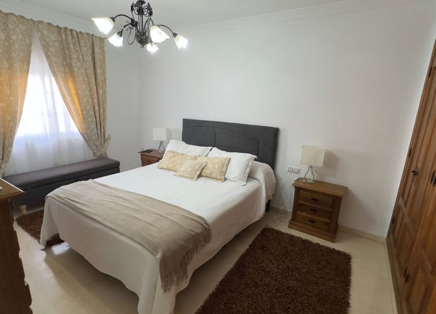 Resale - House - Detached Villa - Casares - Casares Pueblo