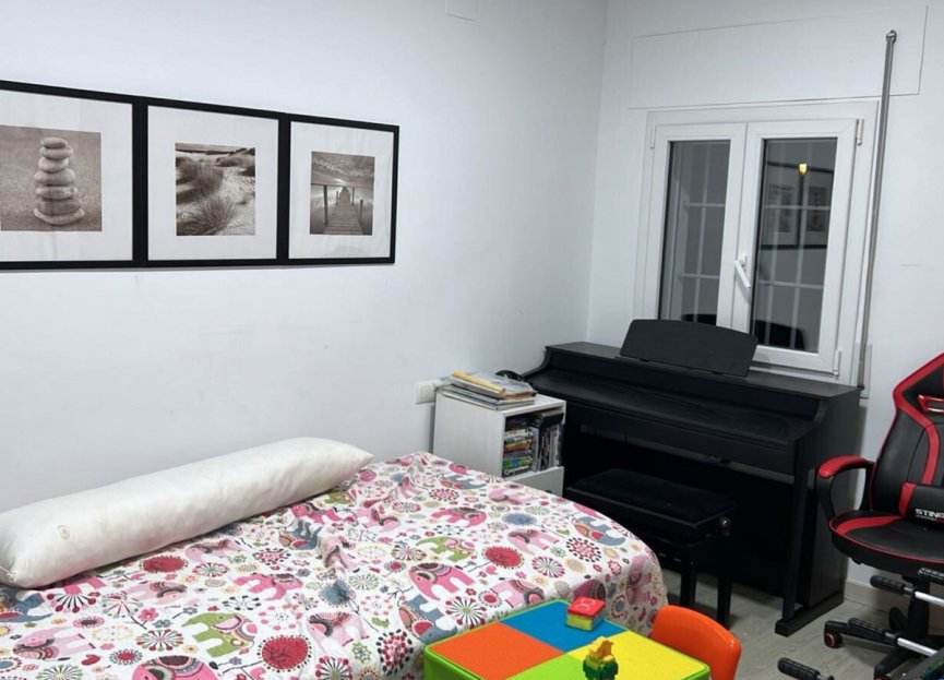 Resale - House - Detached Villa - Casares - Casares Pueblo