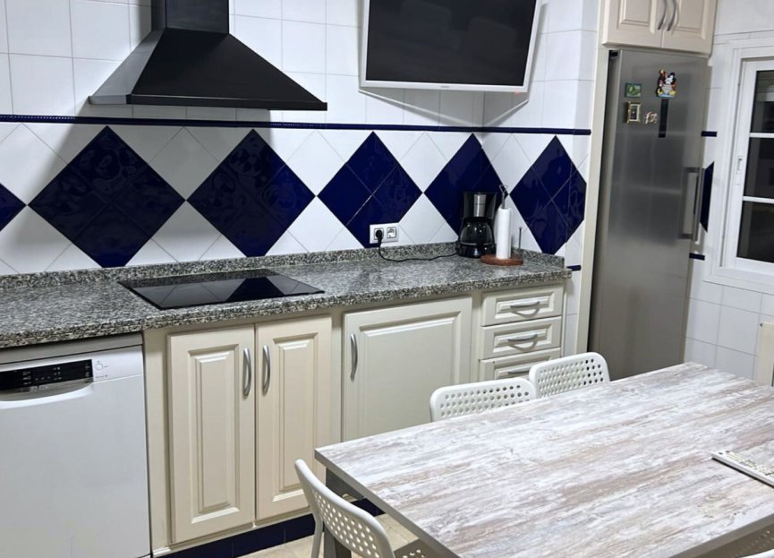 Resale - House - Detached Villa - Casares - Casares Pueblo