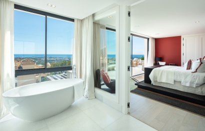 Resale - House - Detached Villa - Benahavís - La Quinta