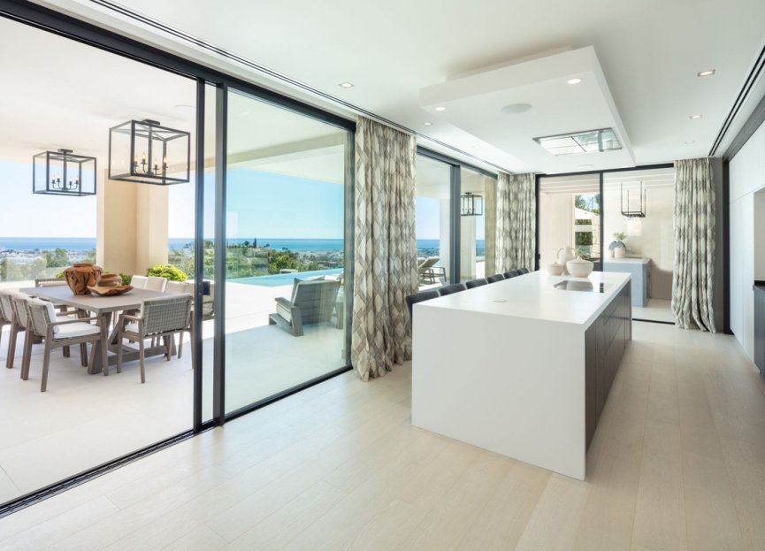 Resale - House - Detached Villa - Benahavís - La Quinta