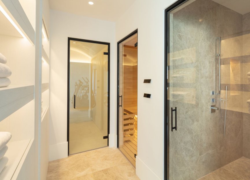 Resale - House - Detached Villa - Benahavís - La Quinta