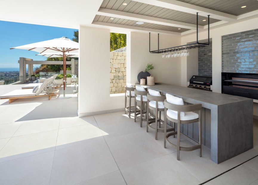 Resale - House - Detached Villa - Benahavís - La Quinta