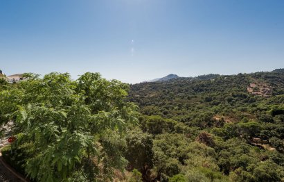 Resale - Apartment - Middle Floor Apartment - Benahavís - Los Arqueros